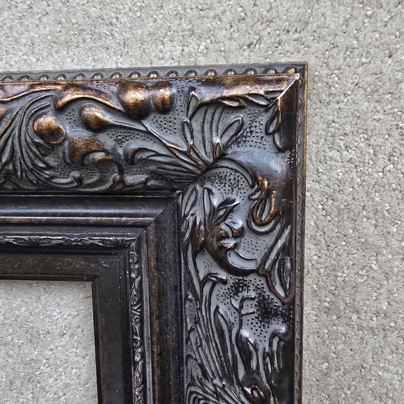 Ornate Walnut Frame Wood - Picture 5 of 5